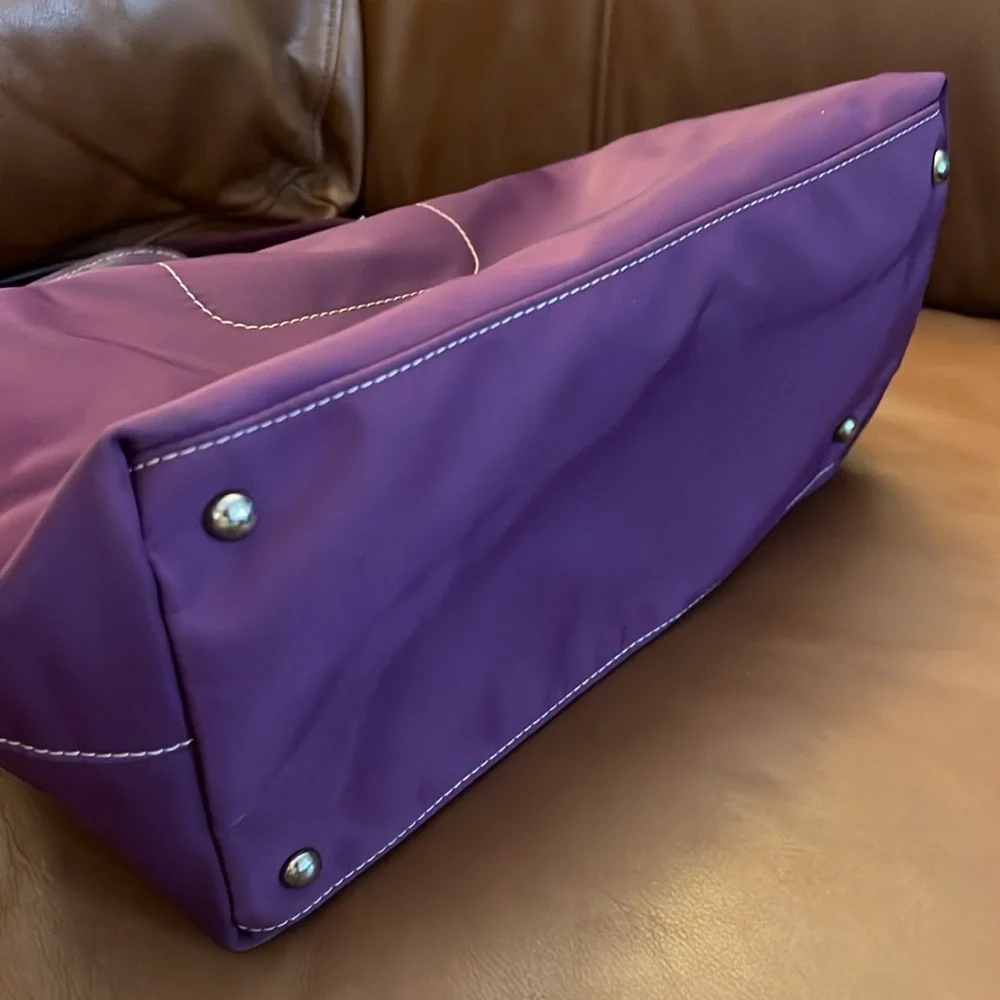 PRADA Tessuto Purple W/Patent Leather Detail Shoulderbag - Picture 9 of 10